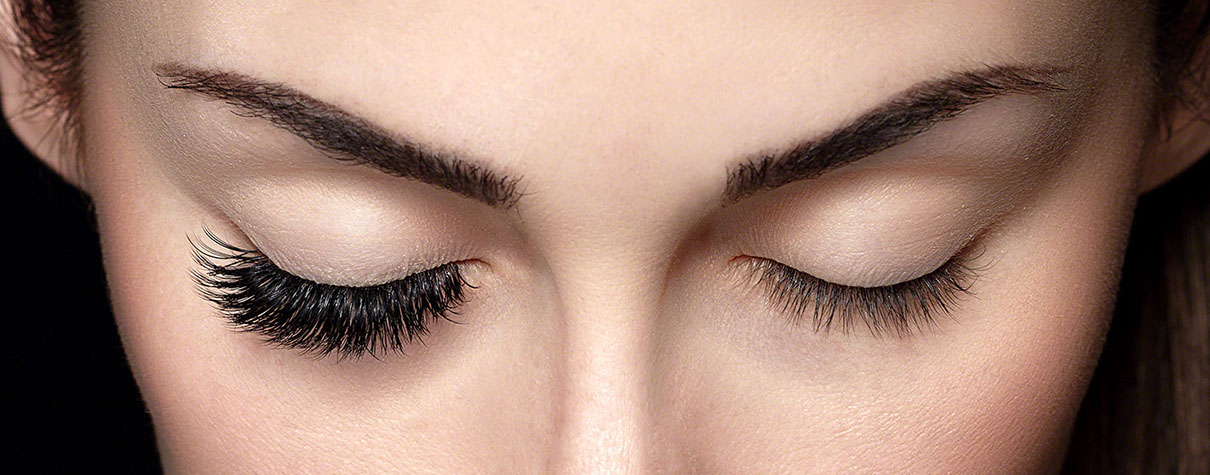 Wimpernverlängerung Volumentechnik