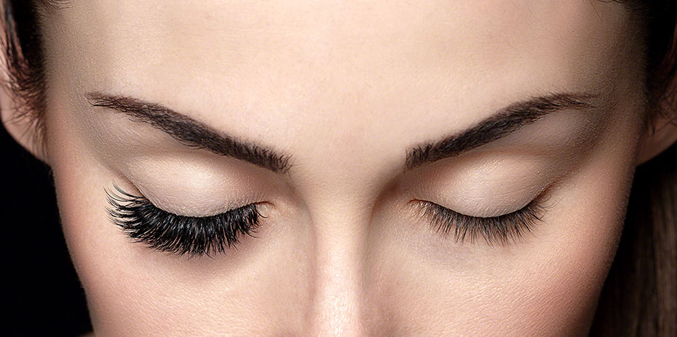 Wimpernverlängerung Volumentechnik
